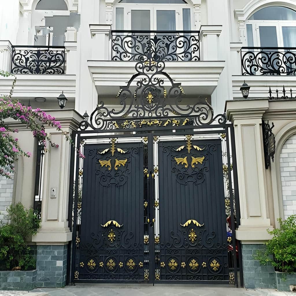 درب حیاط ویلا در دماوند