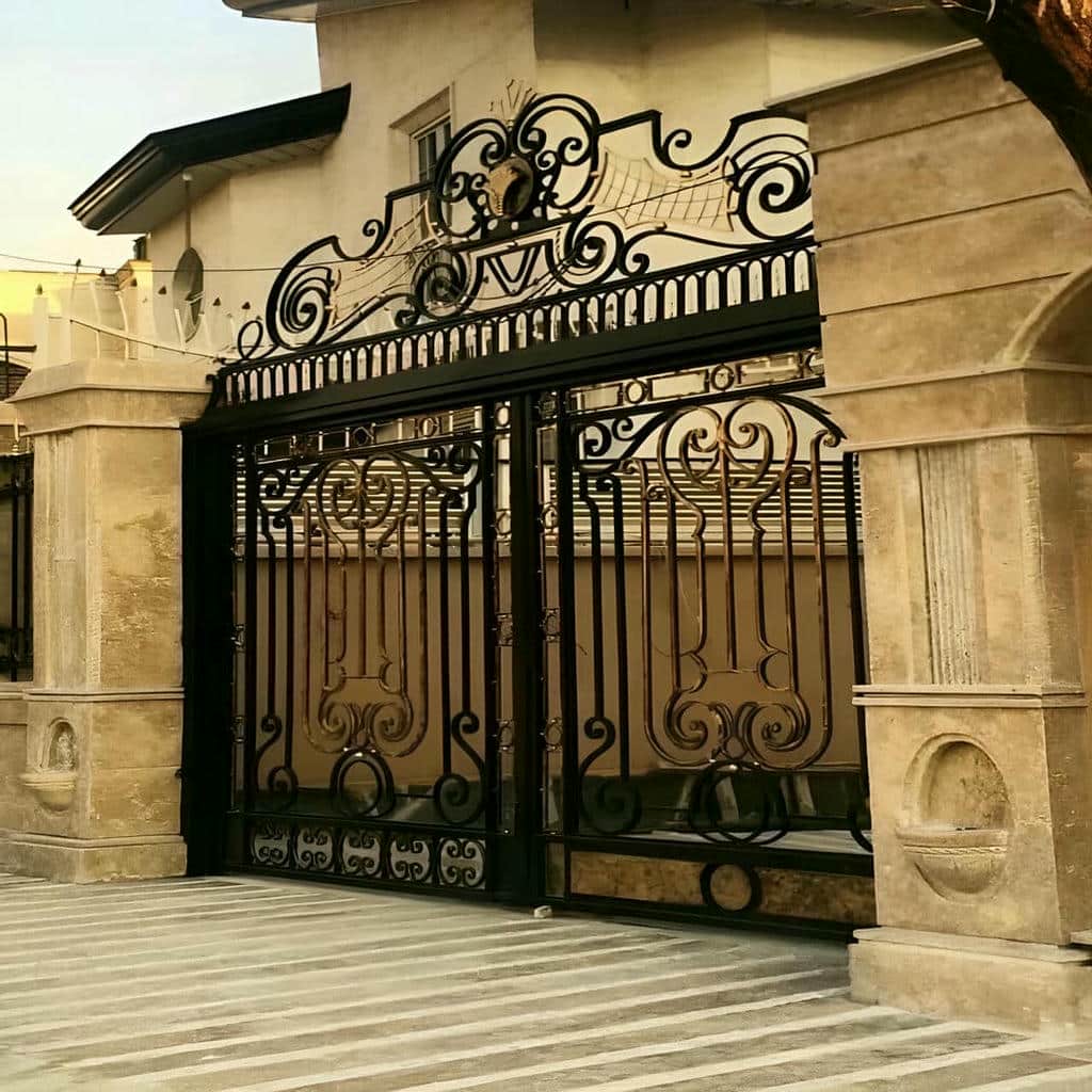 خرید درب حیاط ویلا آهنی در ساوه