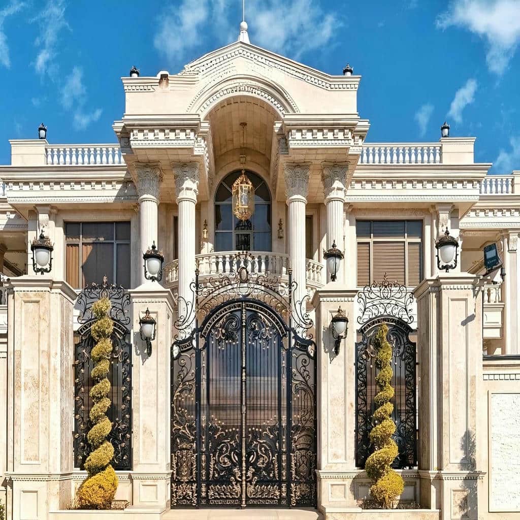 قیمت درب حیاط ویلا فرفورژه در کمال شهر قیمت درب حیاط ویلا فرفورژه در کمال شهر