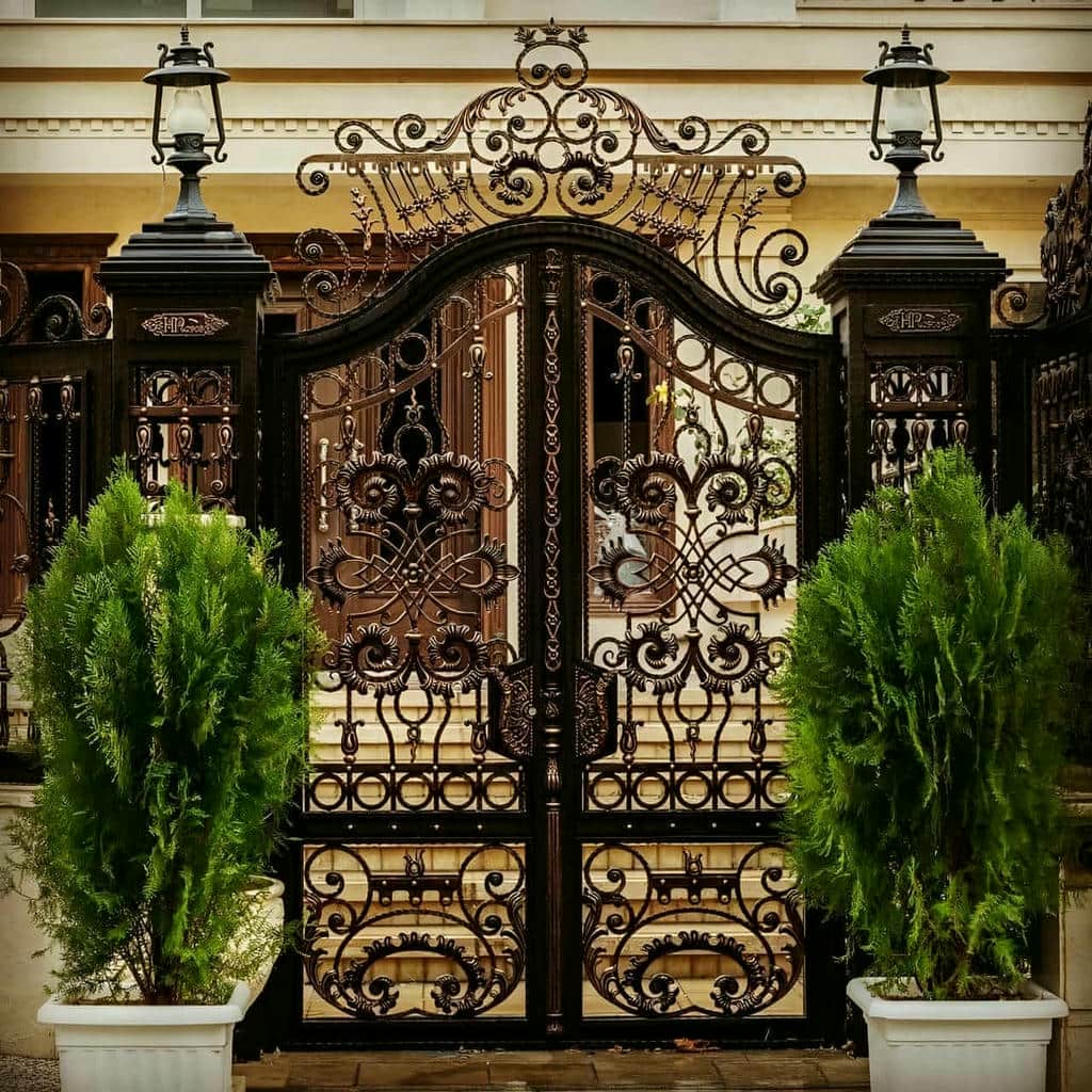 خرید درب حیاط ویلا آهنی در مشهد