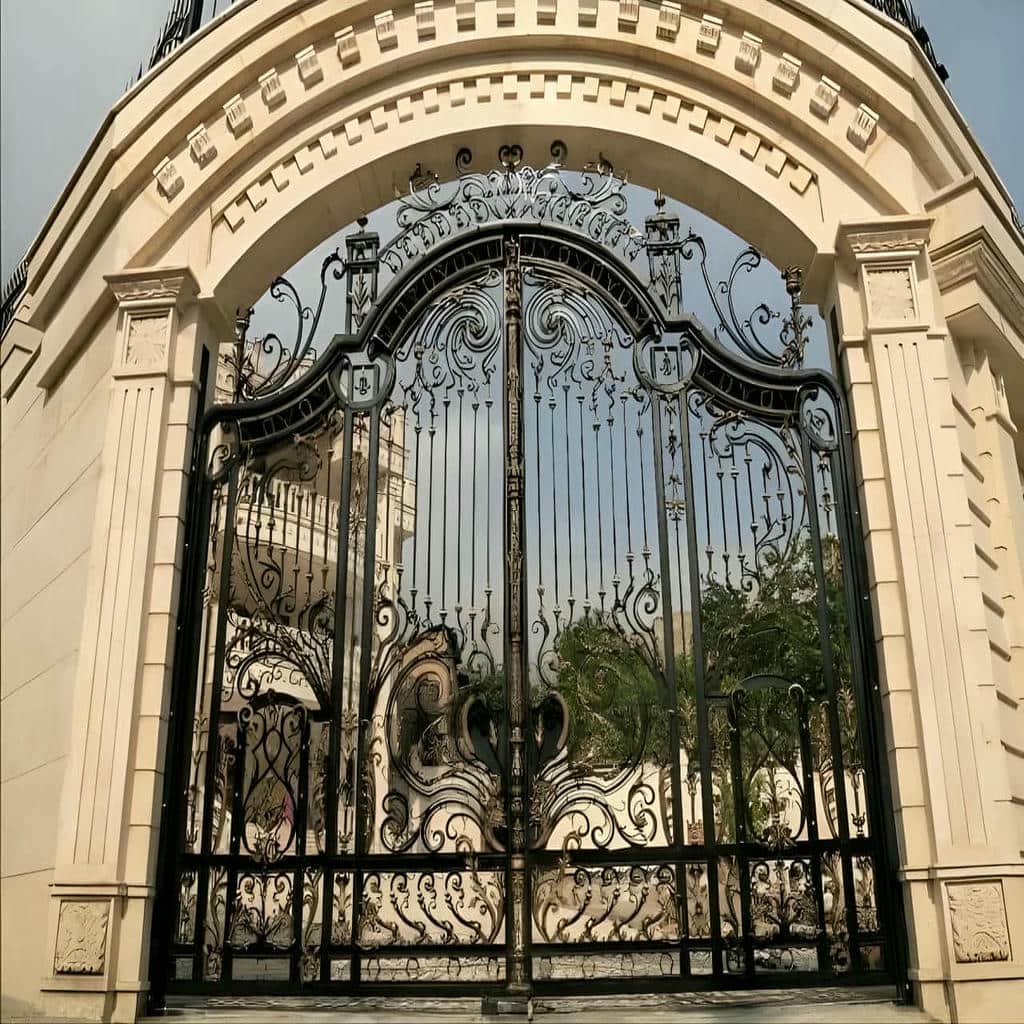 خرید درب حیاط ویلا مدرن در سمنان