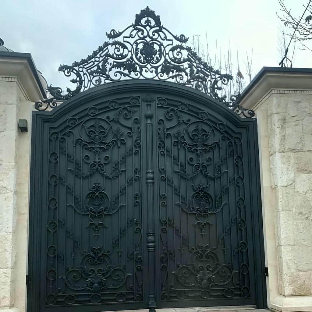 قیمت درب حیاط ویلا فرفورژه در آبسرد قیمت درب حیاط ویلا فرفورژه در آبسرد