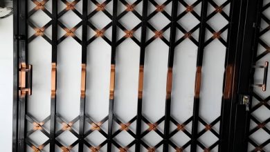 ساخت محافظ درب آپارتمان با مدل آکاردئونی و لولایی