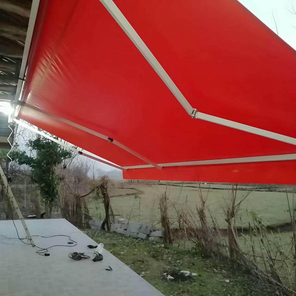 سایبان برقی روف گاردن با پارچه باکیفیت ضد تابش سایبان برقی روف گاردن با پارچه باکیفیت ضد تابش