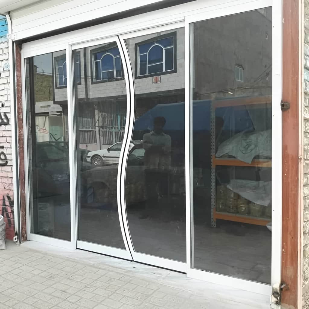 درب کشویی اتوماتیک شیشه ای با اپراتور خطی قدرتمند درب کشویی اتوماتیک شیشه ای با اپراتور خطی قدرتمند