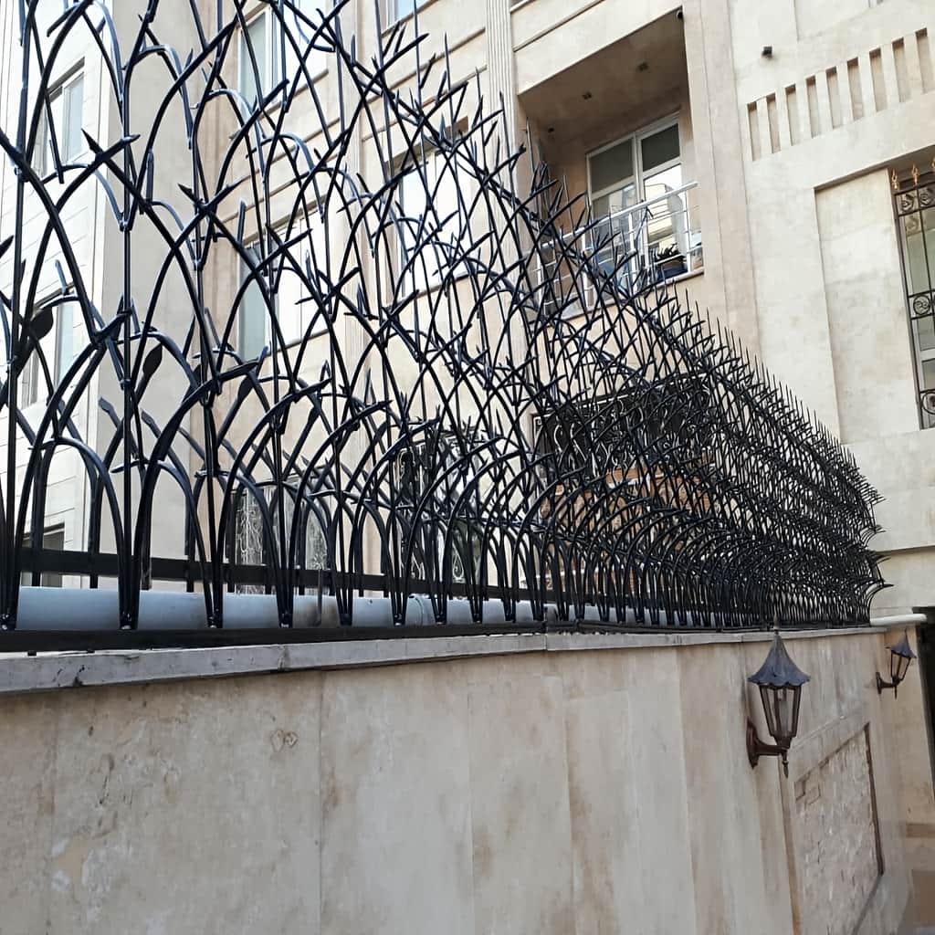 تولید حفاظ دیوار پرتراکم با شابلون دقیق