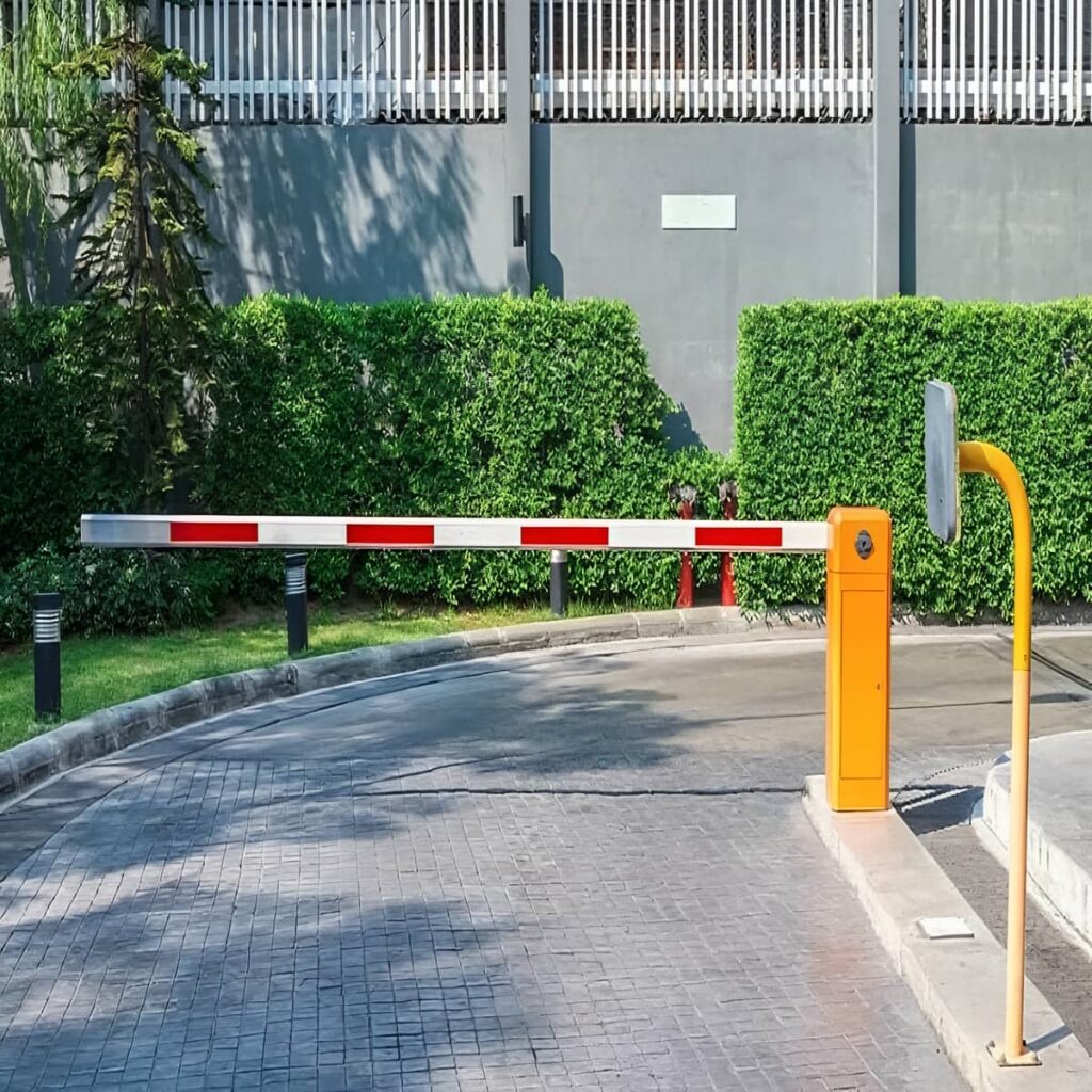 راهبند شهرک مسکونی با گیربکس کملقی