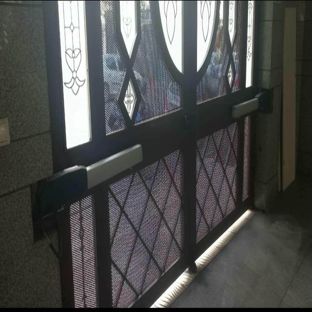 جک دو لنگه سنگین با موتور تقویت‌شده