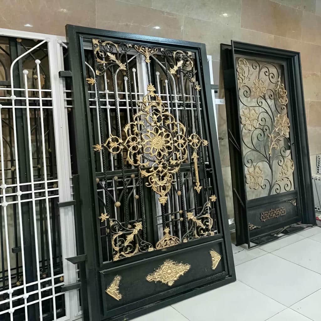 تولید درب ورودی ساختمان فلزی لابی با طرح CNC