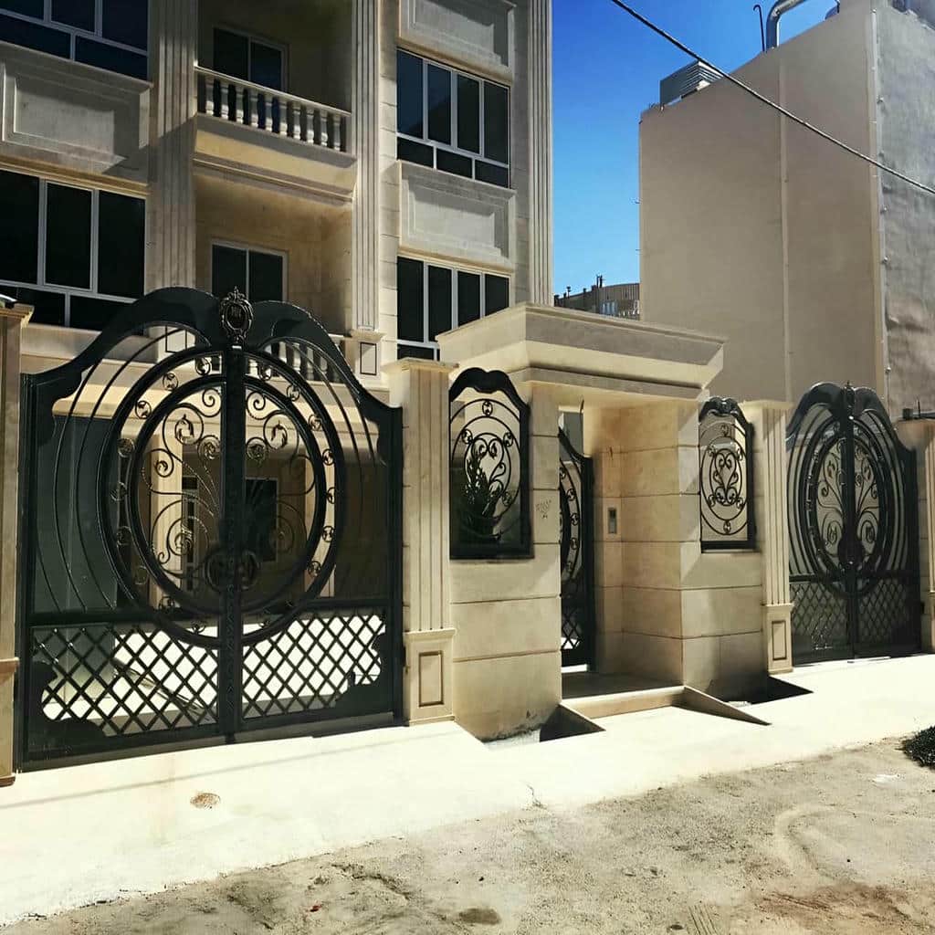 سفارش درب CNC فلزی متناسب با ابعاد دهانه