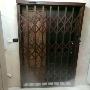 حفاظ ریلی درب نمای کلاسیک