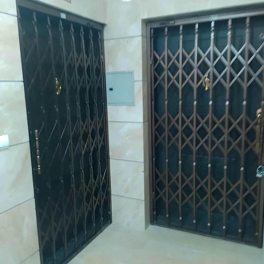 محافظ ریلی با طراحی کلاسیک