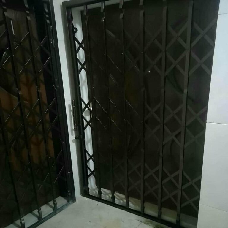 حفاظ درب ضد سرقت فلزی مقاوم حفاظ درب ضد سرقت فلزی مقاوم