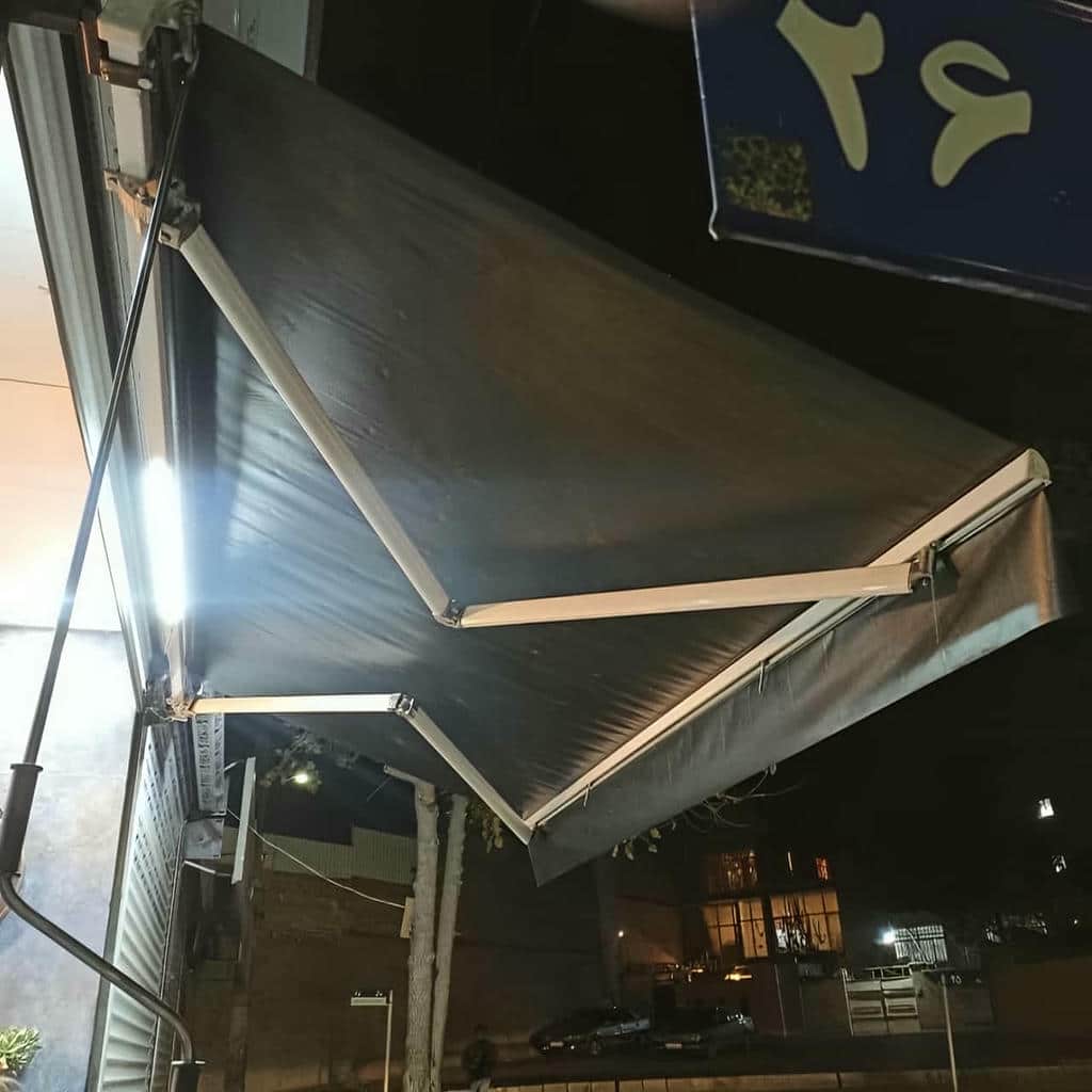 سایبان پارکینگ هماهنگ با ساختمان