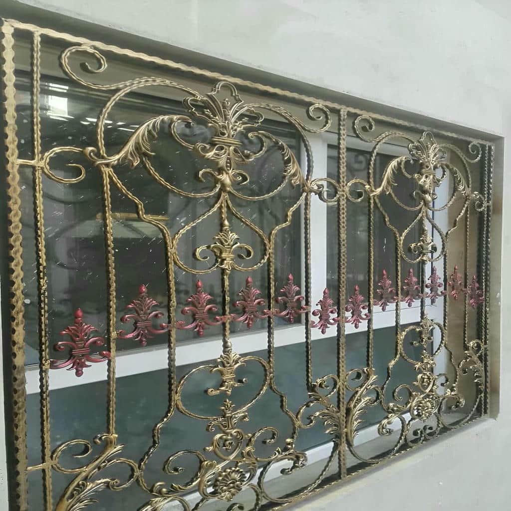 حفاظ فرفورژه نمای ساختمان