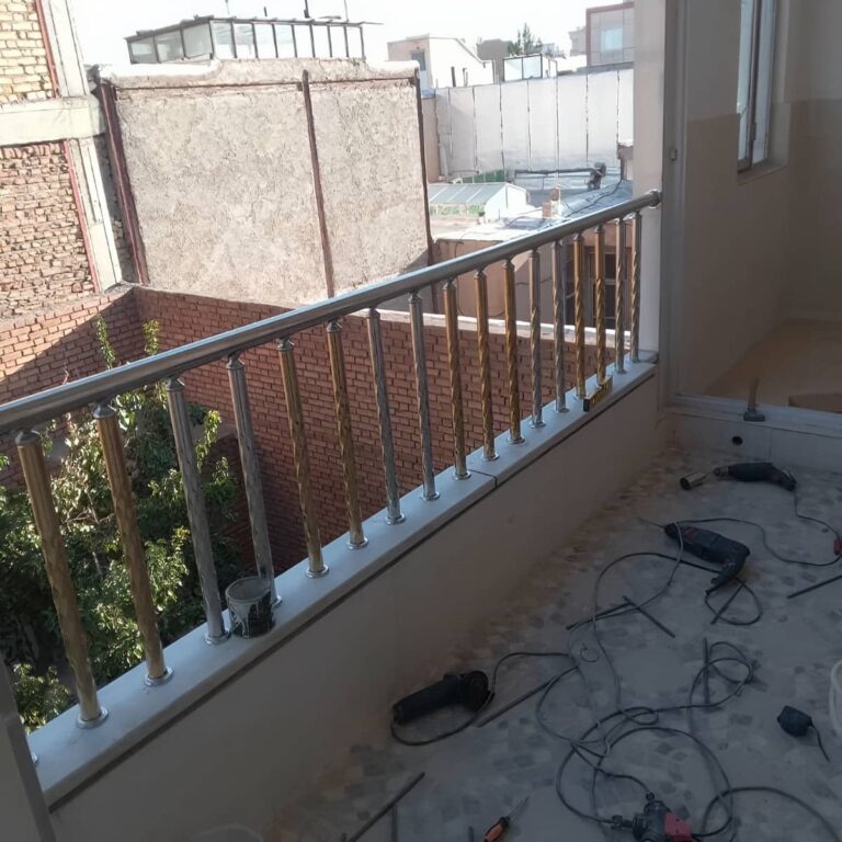 حفاظ تراس فلزی فضای کم عرض حفاظ تراس فلزی فضای کم عرض