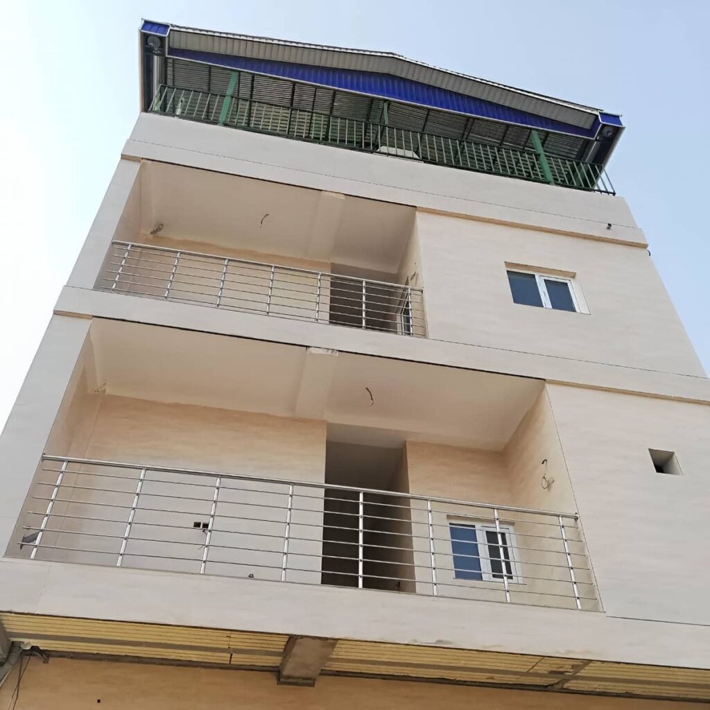 حفاظ تراس با جزئیات ظریف