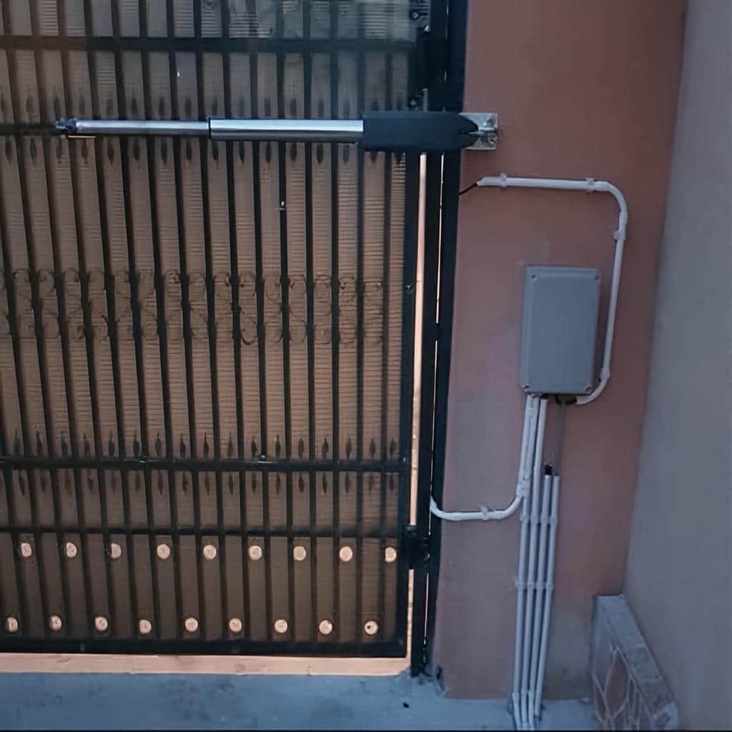 جک الکترومکانیک ورودی پارکینگ