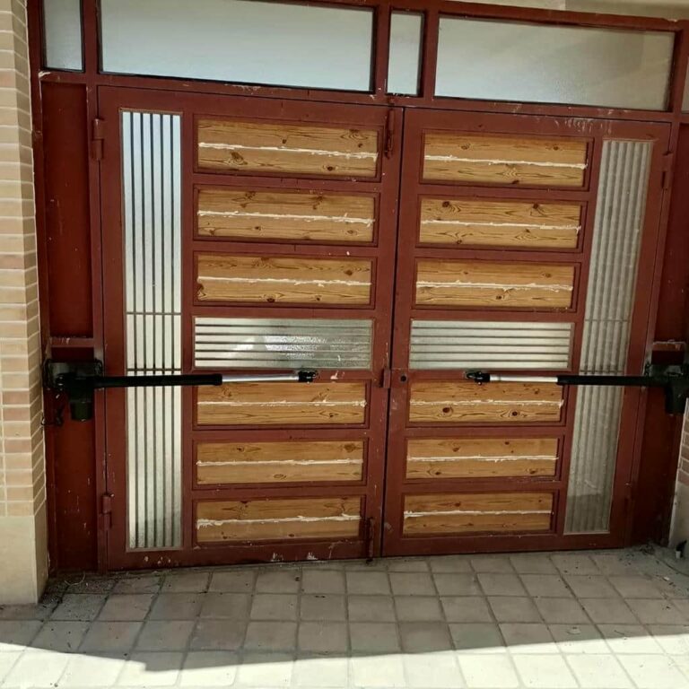 موتور درب پارکینگ با بدنه مقاوم موتور درب پارکینگ با بدنه مقاوم
