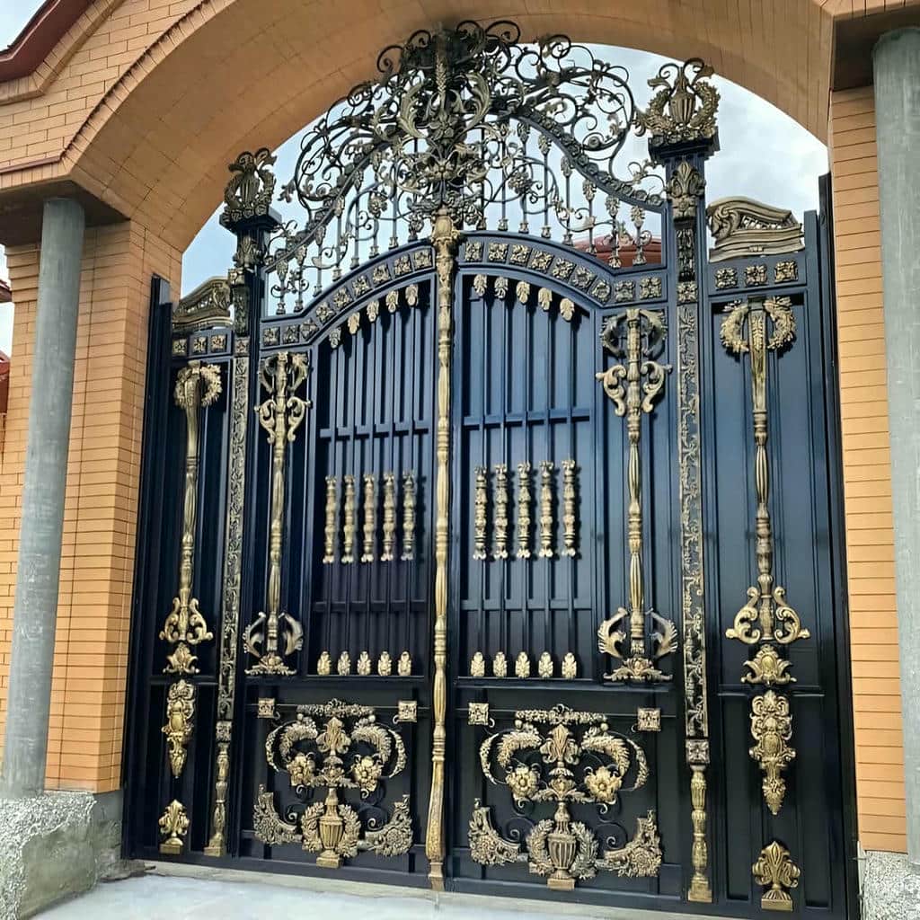 درب پارکینگ سفارشی فلزی