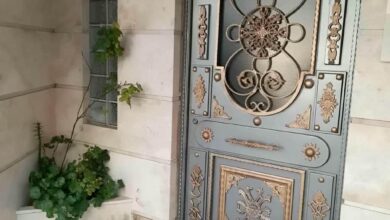 درب لاکچری حیاط با طراحی خاص