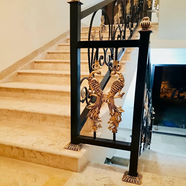 نرده فرفورژه بالکن با طرح تزئینی نرده فرفورژه بالکن با طرح تزئینی