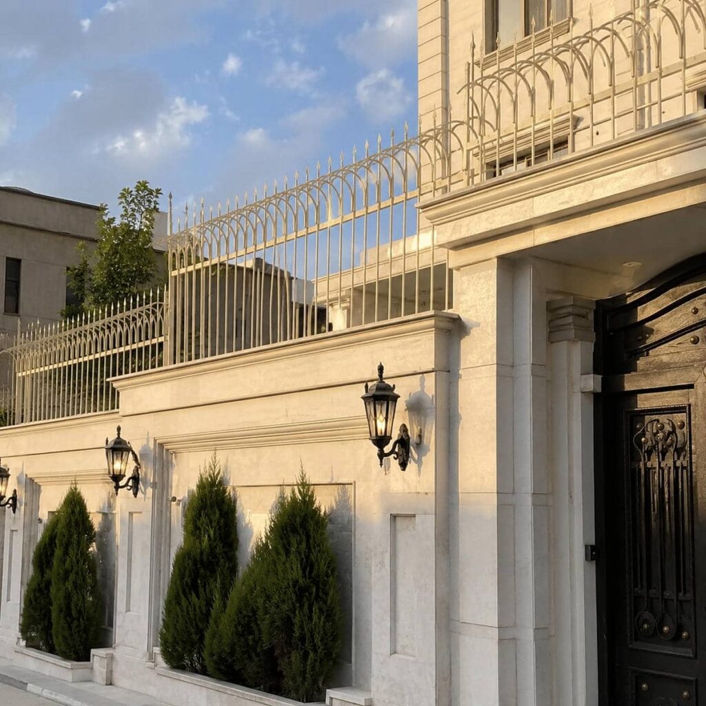 نرده فلزی نمای بیرونی