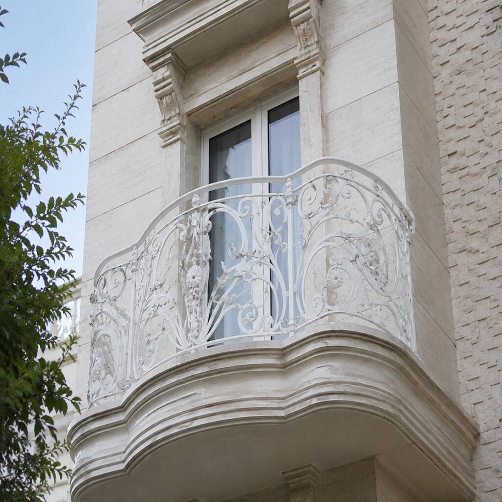 نرده پله با طراحی داخلی