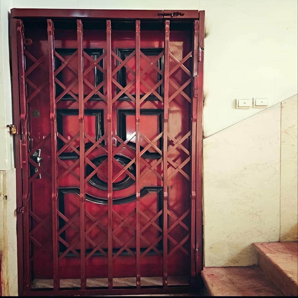 جزئیات پرچ و اتصالات شبکه فلزی جمع شونده