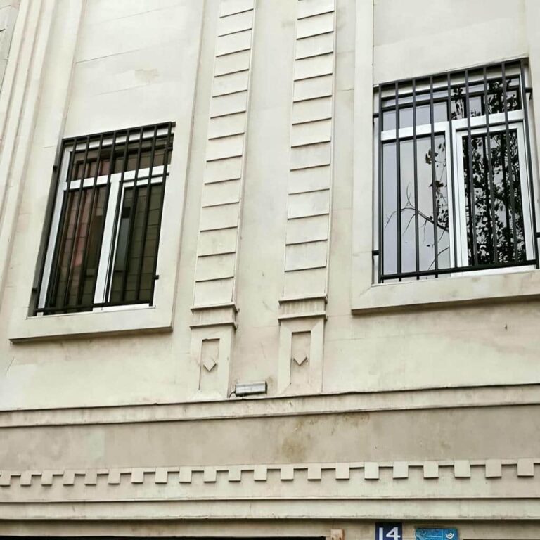 حفاظ پنجره خاکستری نمای بادگیر استان کرمان حفاظ پنجره خاکستری نمای بادگیر استان کرمان